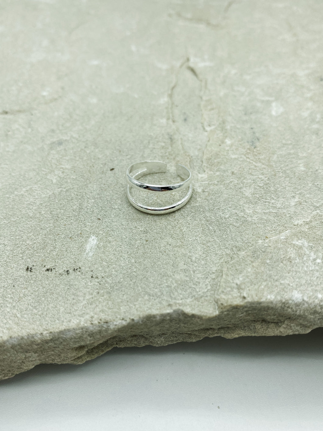 Double band toe ring