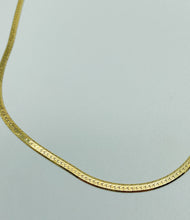 Load image into Gallery viewer, Gold Snake Chain
