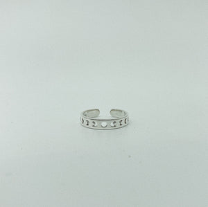 Phases Toe Ring